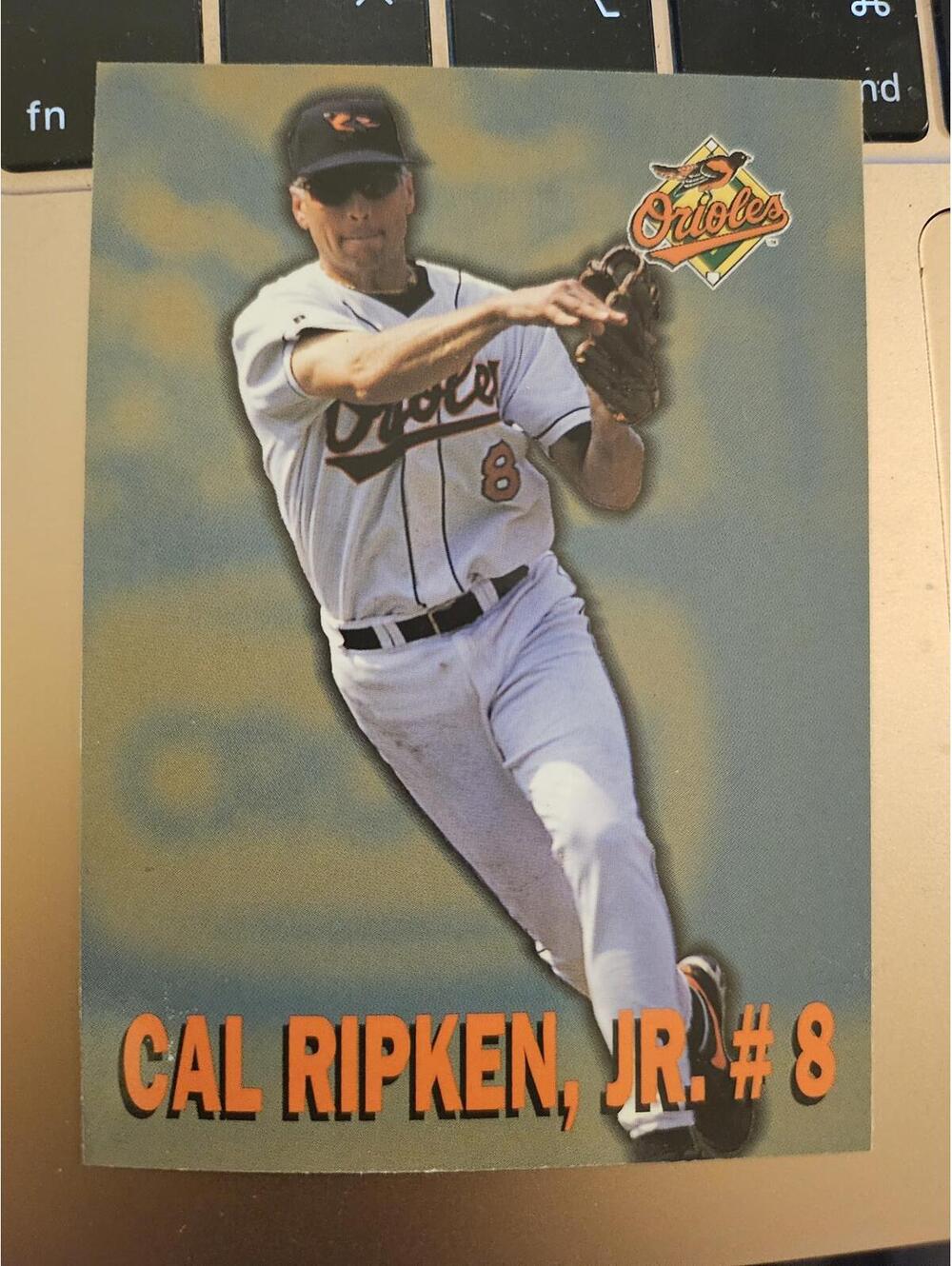1997 Burger King Cal Ripken Jr. Card #5 of 8 - 2131 - throwing